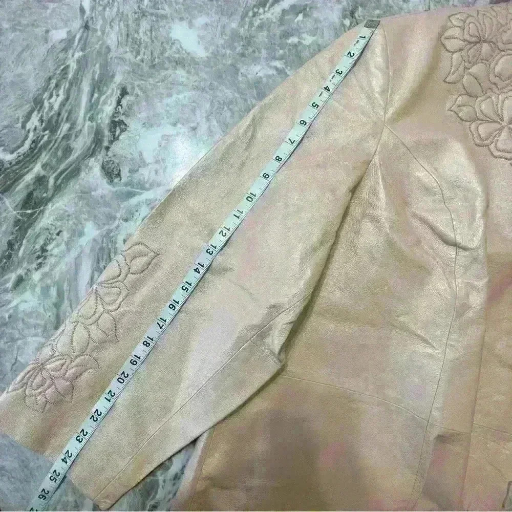 Roaman’s Vintage Women’s Leather Plus Size Jacket Size 34W Light Pink Embroidery - Picture 11 of 12